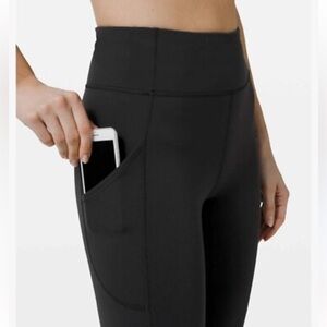 Lululemon woman’s Black High-Waisted Leggings with Pocket
